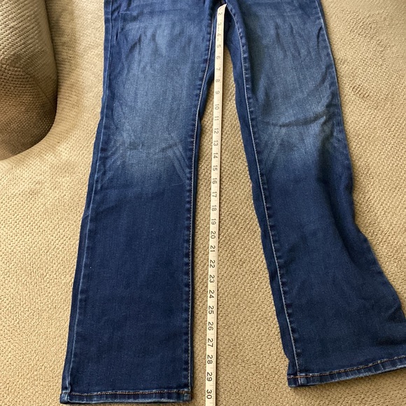 Dark Denim Jeans 👖 - Picture 3 of 3